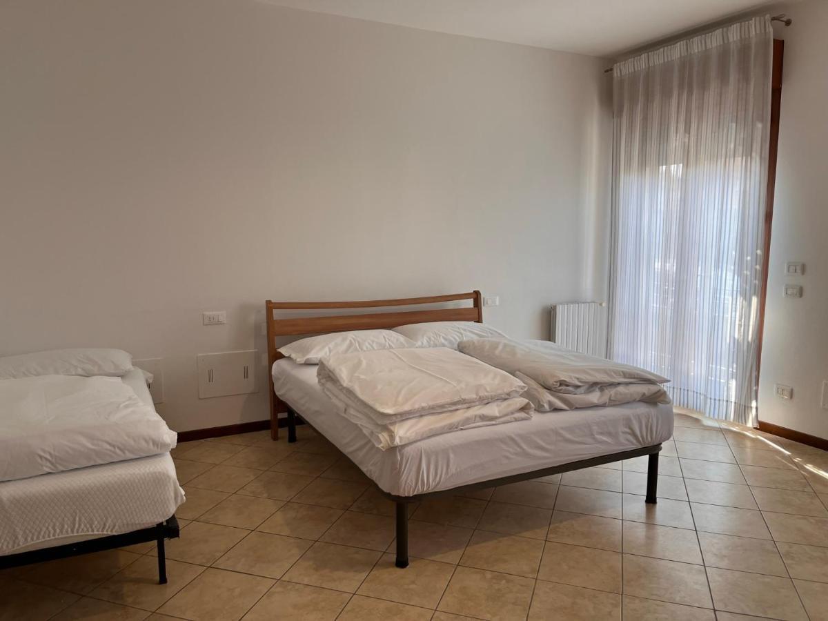 Sebino 11 Apartment เปสเคียรา เดล การ์ดา ภายนอก รูปภาพ